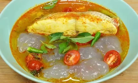 Papeda: Kelezatan Khas Papua Yang Wajib Kamu Coba