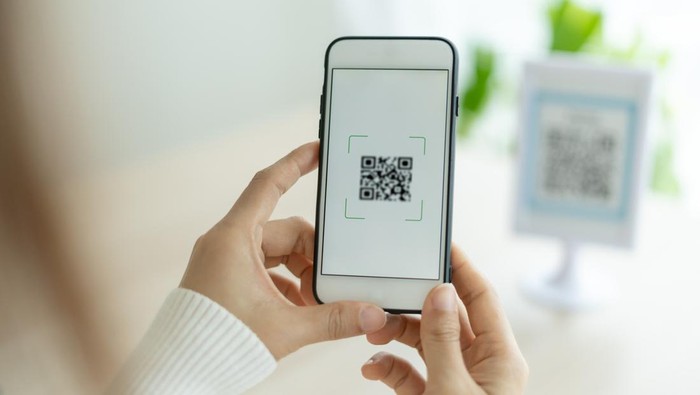 Cyber Warfare Ancam QRIS Dan Uang Digital Kita