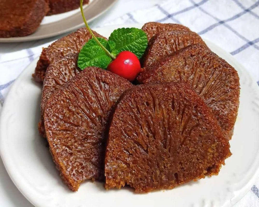 Kuliner Tradisional Kue Sarang Semut, Manis Dan Legit