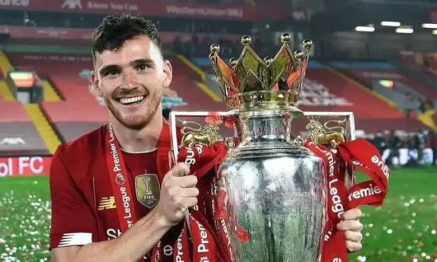 Transfer Panas: Tottenham Datangkan Robertson
