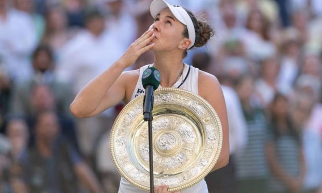 Comeback Luar Biasa! Linda Noskova Ukir Sejarah Di Wimbledon