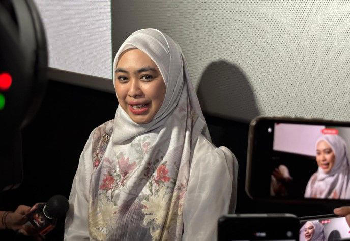 Klarifikasi Tegas! Oki Setiana Bantah Isu Keretakan Rumah Tangga