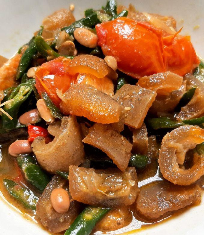 Tauco Kikil: Kuliner Khas Gurih, Legit Dan Menggoda Selera