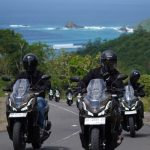 Matic Atau Kopling Manual, Mana Lebih Cocok Untuk Touring?