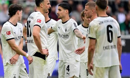 Laga Gila Bundesliga! Kevin Diks Dan Gladbach Tumbang 7 Gol