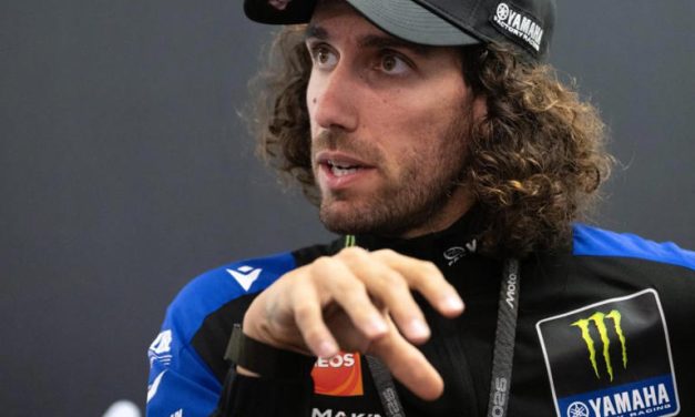 Usai Terjatuh! Alex Rins Adu Mulut Dengan Marshal Di Mandalika