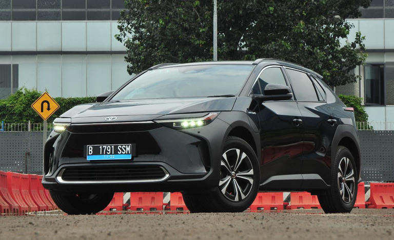 Makin Gahar! Toyota bZ4X Touring Di Bekali Dual Motor AWD