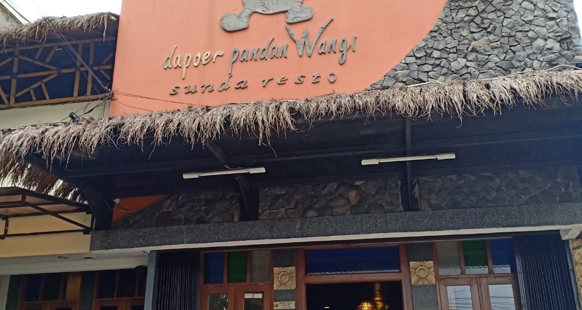 Wisata Kuliner Bandung! Dapoer Pandan Wangi, Menu Tradisional
