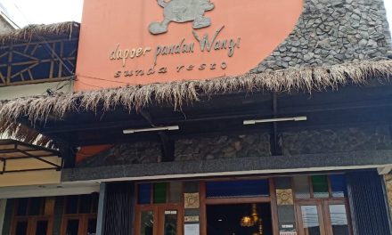 Wisata Kuliner Bandung! Dapoer Pandan Wangi, Menu Tradisional